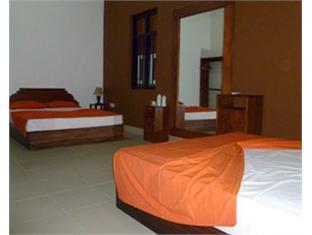 The Triangle Hotel Anuradhapura Eksteriør billede